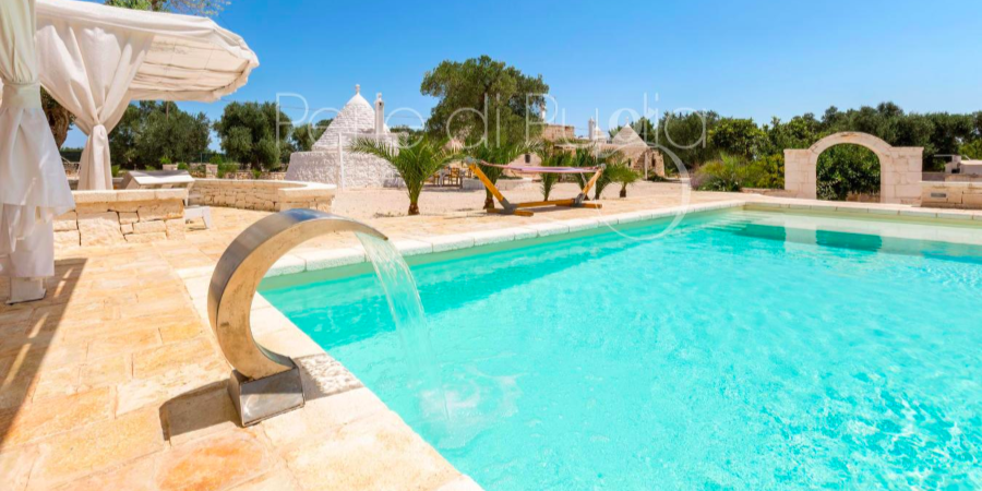Giugno in Puglia: la tua Villa di Lusso con Piscina in Offerta Giugno in Puglia: la tua Villa di Lusso con Piscina in Offerta