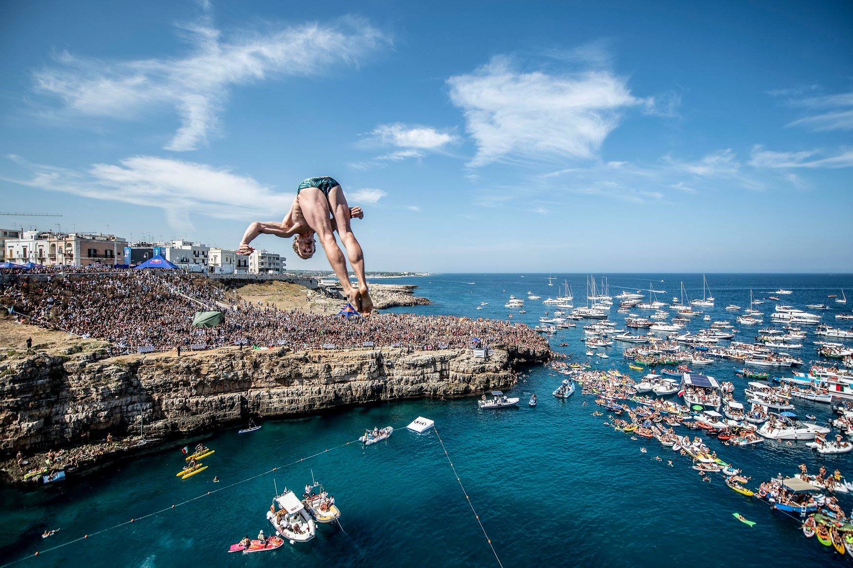 La Grotta della Poesia, la piscina più bella in Puglia Notizie