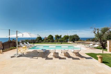 Villa con piscina per vacanze nel Salento