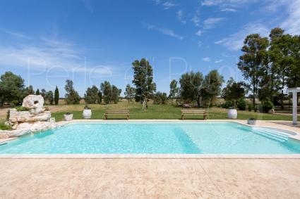 The beautiful pool of the villa near Brindisi